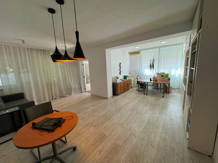 Casă individuală cu 3 camere cu Canalizare în Drumul Taberei