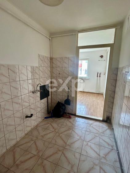 Apartament cu 2 camere semidecomandat în Bartolomeu