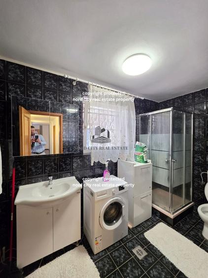 Casă cu 6 camere cu Canalizare în Odăi