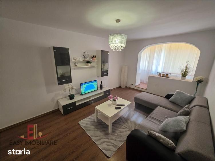 Apartament cu 2 camere decomandat în Cornișa