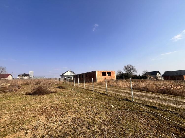 Teren Construcții intravilan de 4000 mp, în Central