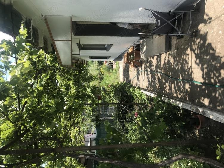 Casă cu 5 camere cu Teren 548 Mp în Eforie