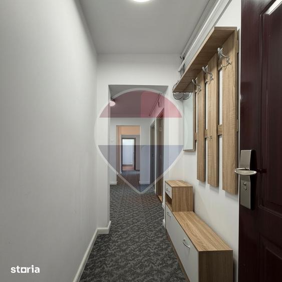 Apartament cu 3 camere decomandat în Independenței
