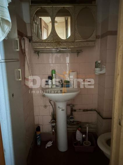 Apartament cu 4 camere decomandat în Dorobanți