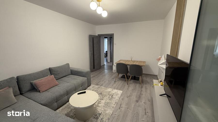 Apartament cu 3 camere în Alexandru cel Bun