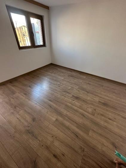 Casă individuală cu 3 camere cu Canalizare în Golești