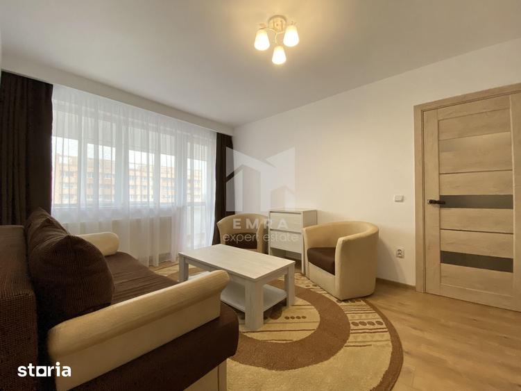 Apartament cu 2 camere semidecomandat în Aleea Carpați