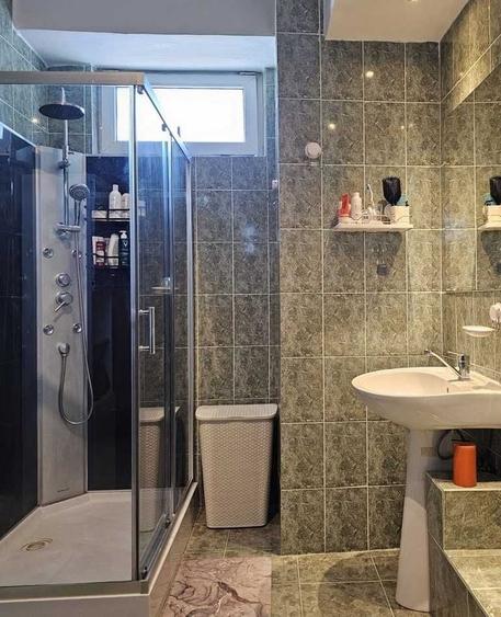 Apartament cu 2 camere decomandat în Dosu Bricii