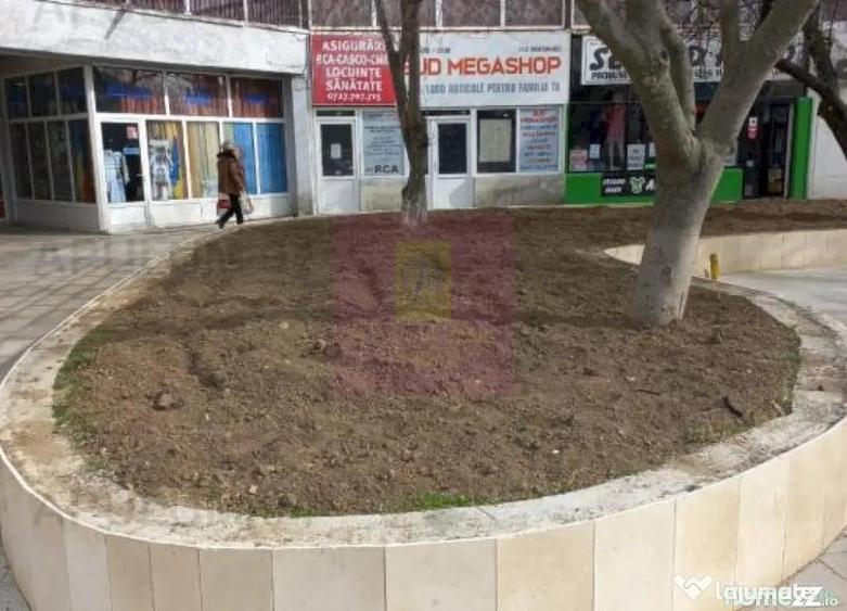 Spațiu comercial, de 163 mp, în Central