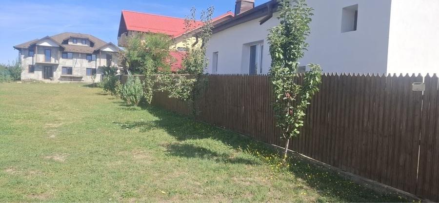 Casă cu 4 camere în Geamăna