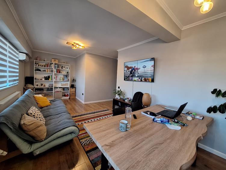 Apartament cu 3 camere decomandat, mobilat în Florești — fotografia 3