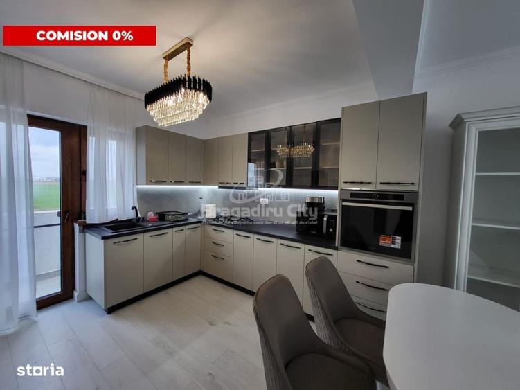 Apartament cu 3 camere în Central — fotografia 1