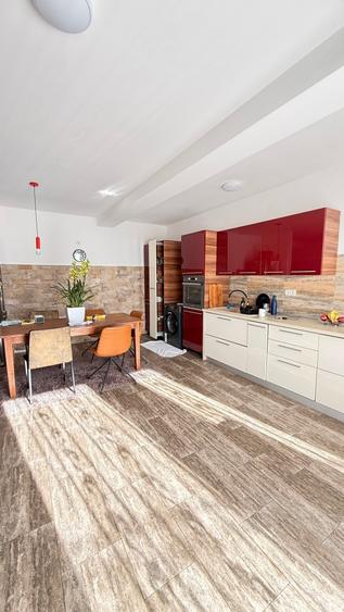 Duplex cu 4 camere cu Canalizare în Griviței