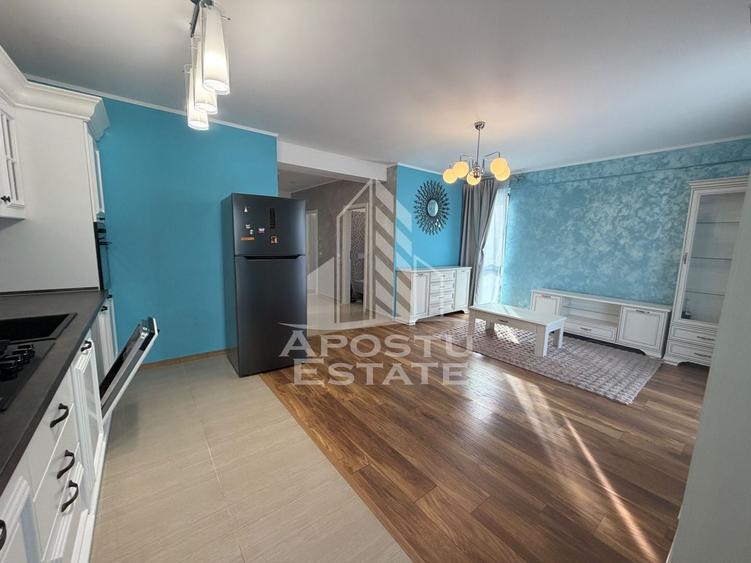 Apartament cu 3 camere decomandat în Aradului