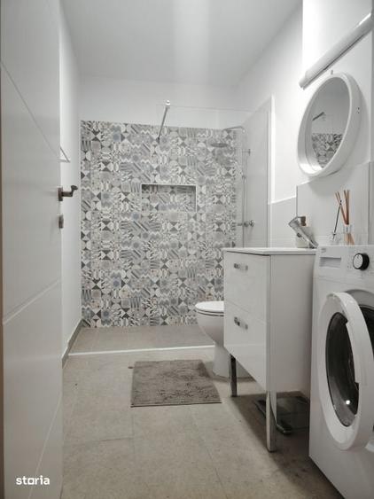 Apartament cu 3 camere decomandat în Chinteni