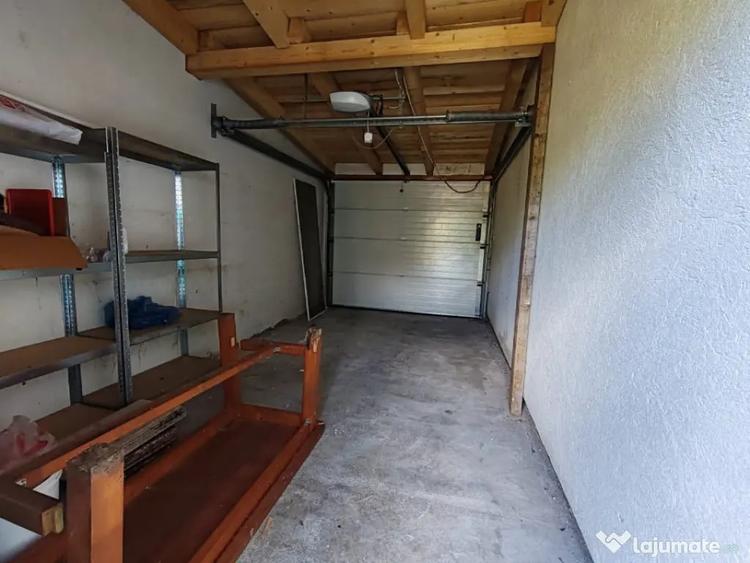 Casă cu 4 camere cu Teren 246 Mp în Florești