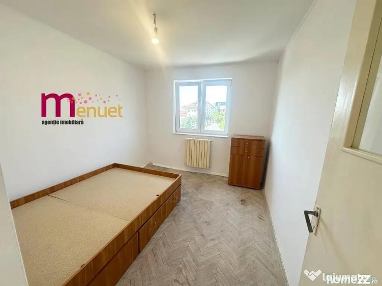 Apartament cu 2 camere semidecomandat în Neptun