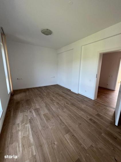 Casă cu 3 camere cu Teren 236 Mp în Corbeanca