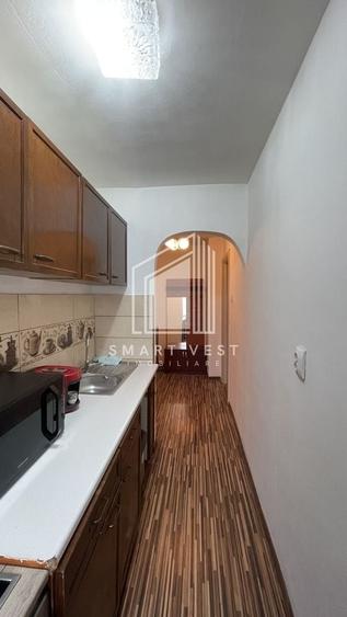 Apartament cu 2 camere semidecomandat, mobilat în Botizului