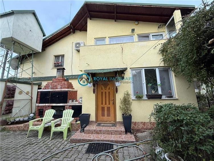 Casă individuală cu 6 camere cu Teren 1039 Mp în Găgeni