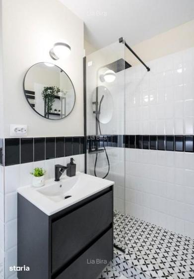 Apartament cu 2 camere semidecomandat, mobilat în Eminescu