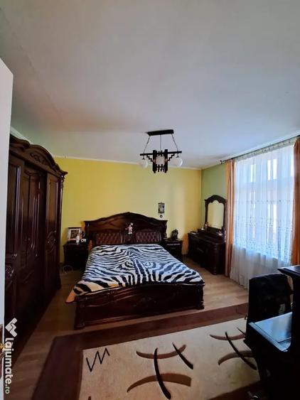 Apartament cu 3 camere decomandat în Ultracentral