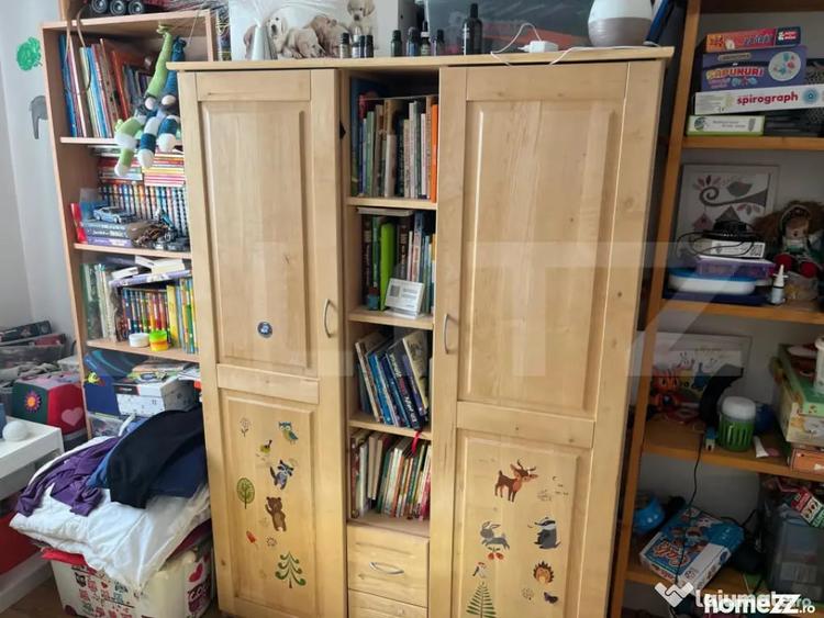 Casă cu 4 camere cu Teren 249 Mp în Biharia