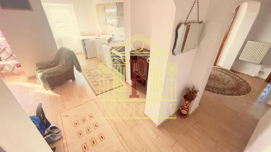 Apartament cu 4 camere decomandat, mobilat în Păcurari