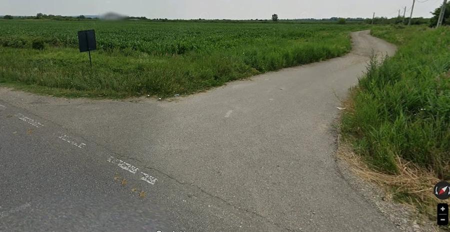 Teren de 25800 mp, în Central