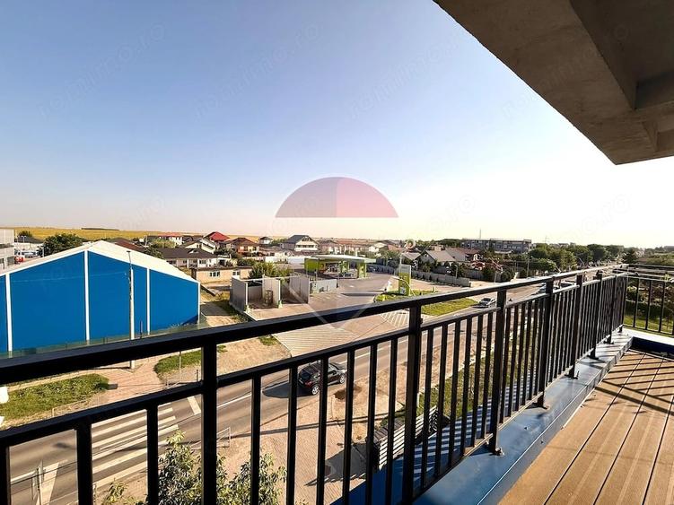 Apartament cu 3 camere decomandat în Cumpăna