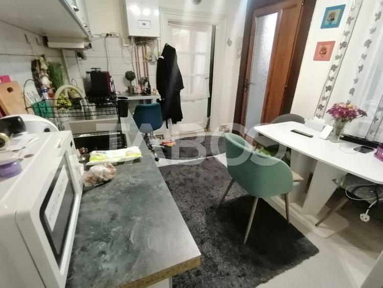 Apartament cu 2 camere nedecomandat, mobilat în Ultracentral