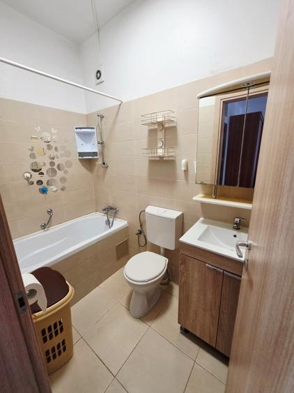 Apartament cu 2 camere semidecomandat în Vest