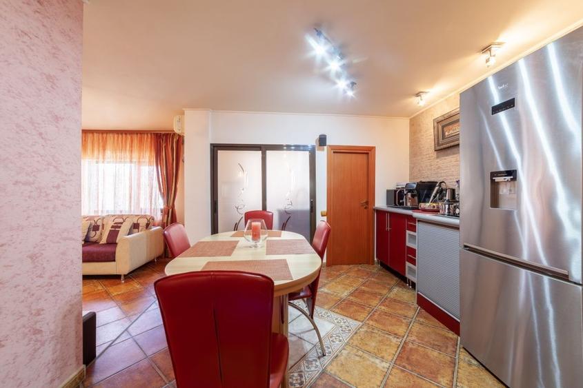 Apartament cu 4 camere decomandat, mobilat în Bere
