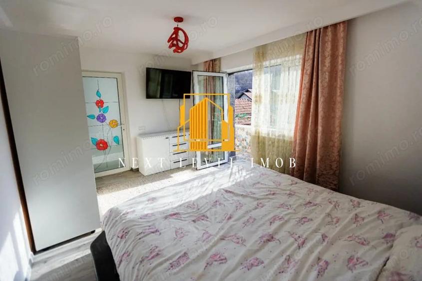 Casă cu Teren 900 Mp în Central