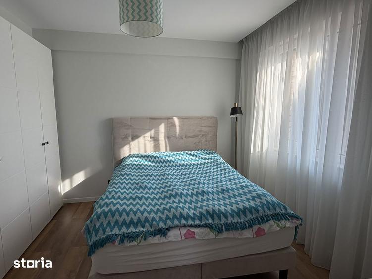 Casă cu 5 camere cu Canalizare în Domenii