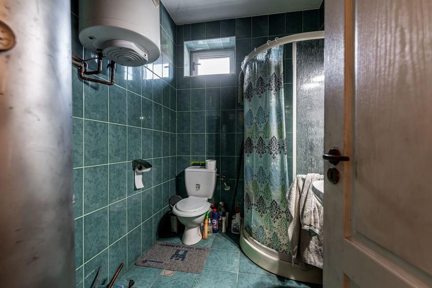 Casă individuală cu 3 camere cu Canalizare în Frumușeni