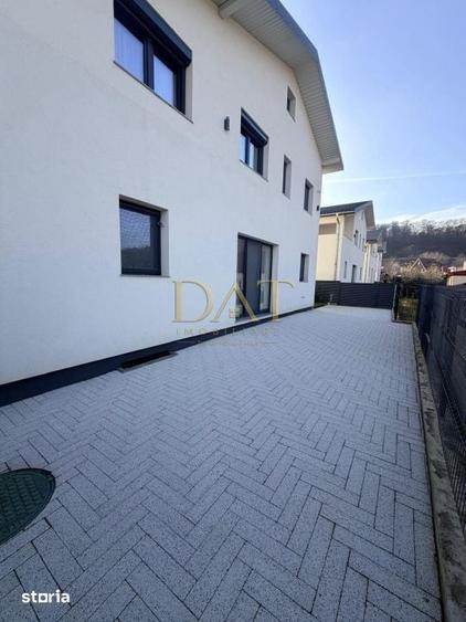 Casă cu 4 camere cu Teren 680 Mp în Feleacu