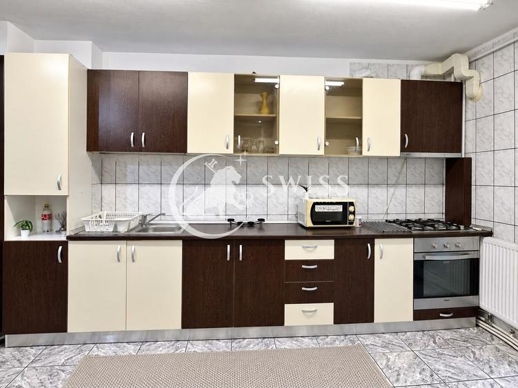 Apartament cu 3 camere decomandat, mobilat în Zorilor