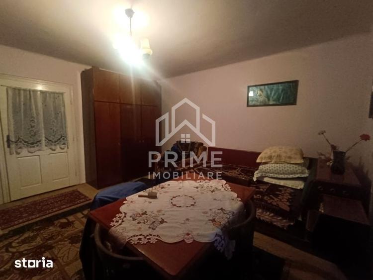 Casă cu 5 camere cu Teren 2465 Mp în Central