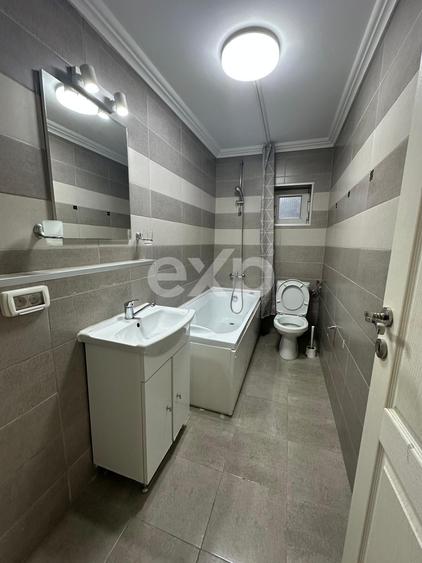 Apartament cu 2 camere decomandat în Sebastian