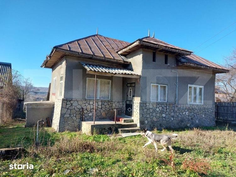 Casă cu 3 camere cu Teren 2310 Mp în Voinești