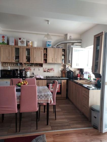 Apartament cu 2 camere semidecomandat în Exterior Vest