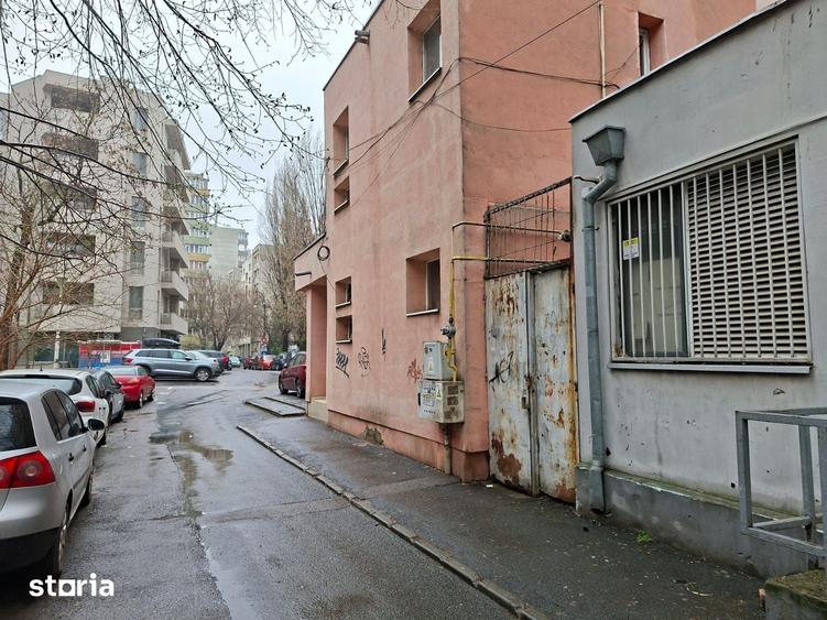Spațiu comercial, de 320 mp, în Ștefan cel Mare