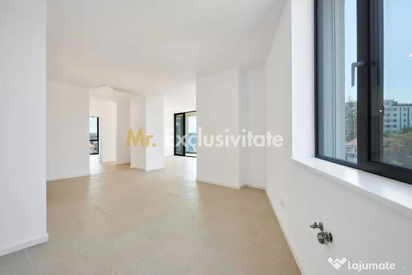 Apartament cu 3 camere decomandat în Trivale