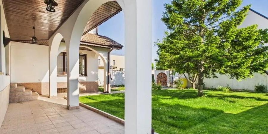 Casa individuala cu teren 500 mp Pipera, dormitoare la parter, gradina superba - 1