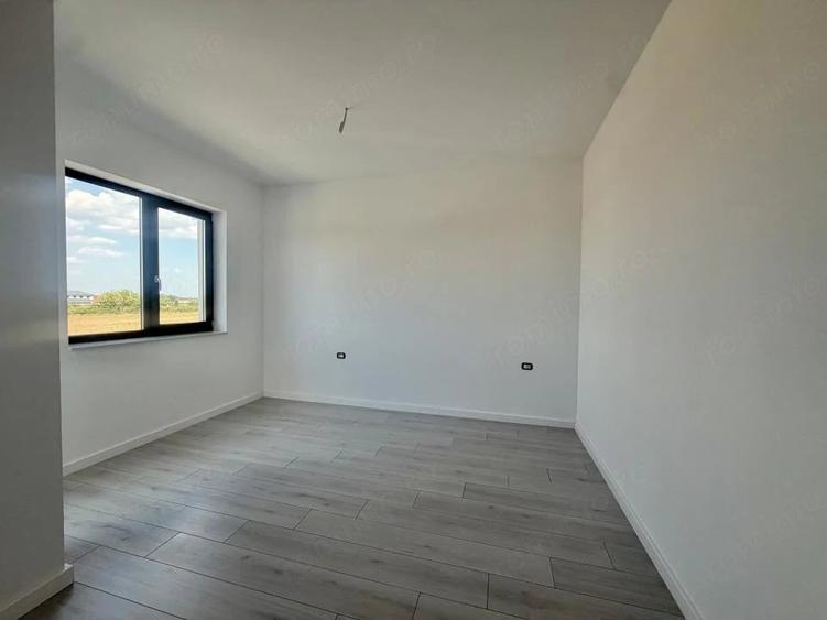 Duplex, despartit prin camera tehnica, 4 camere, 111mp utili in Giroc - 12