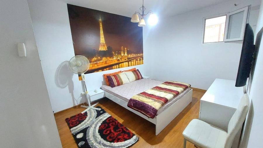Apartament cu 3 camere decomandat, mobilat în Cetate