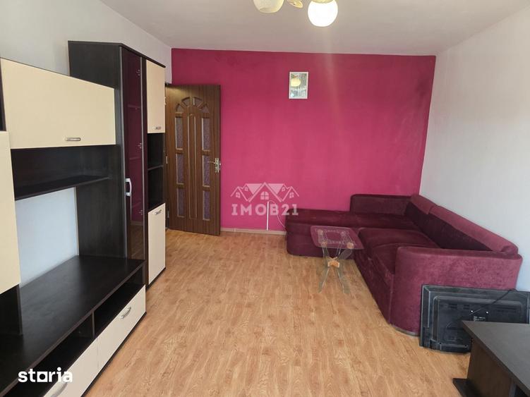 Apartament cu 2 camere decomandat în 9 Mai