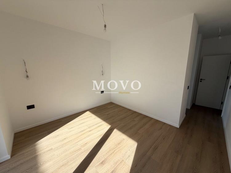 Apartament cu 4 camere decomandat în Giroc