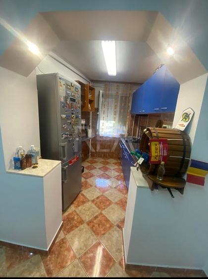 Apartament cu 3 camere semidecomandat, mobilat în 1 Decembrie 1918
